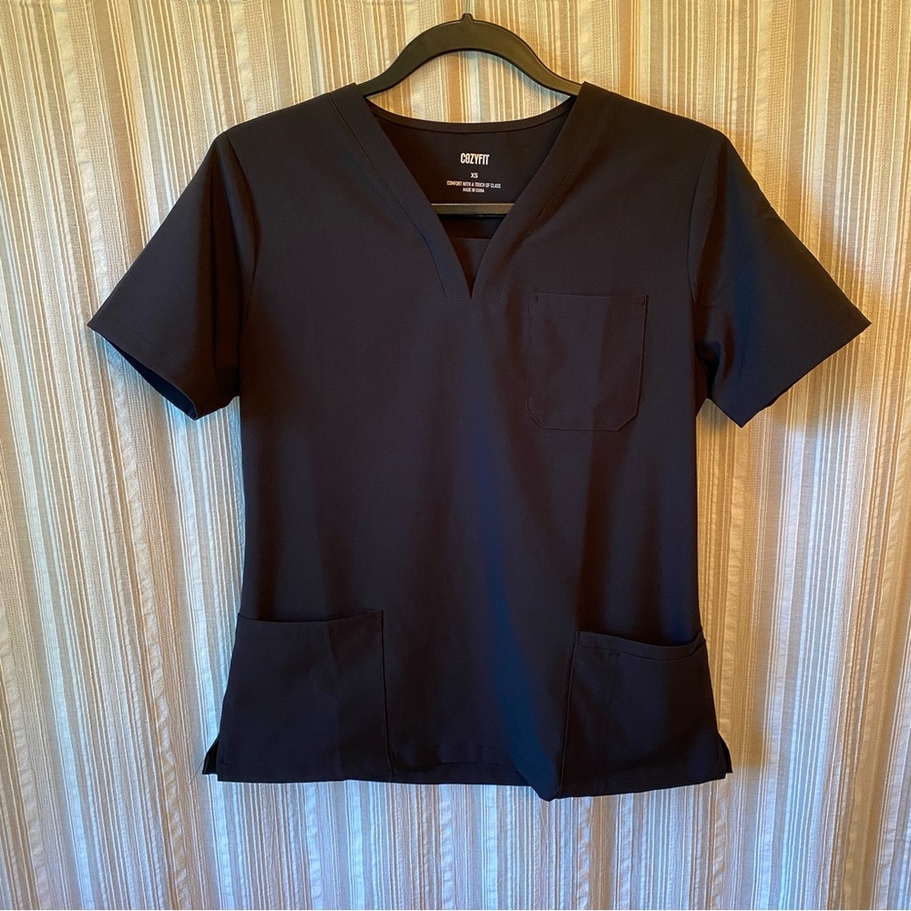 Women's Black V-Neck Scrub Top
